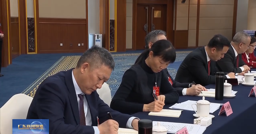 20240306-3-天下人大代表李长东：：加速开展方式绿色转型，，助力实现“双碳”目的.png